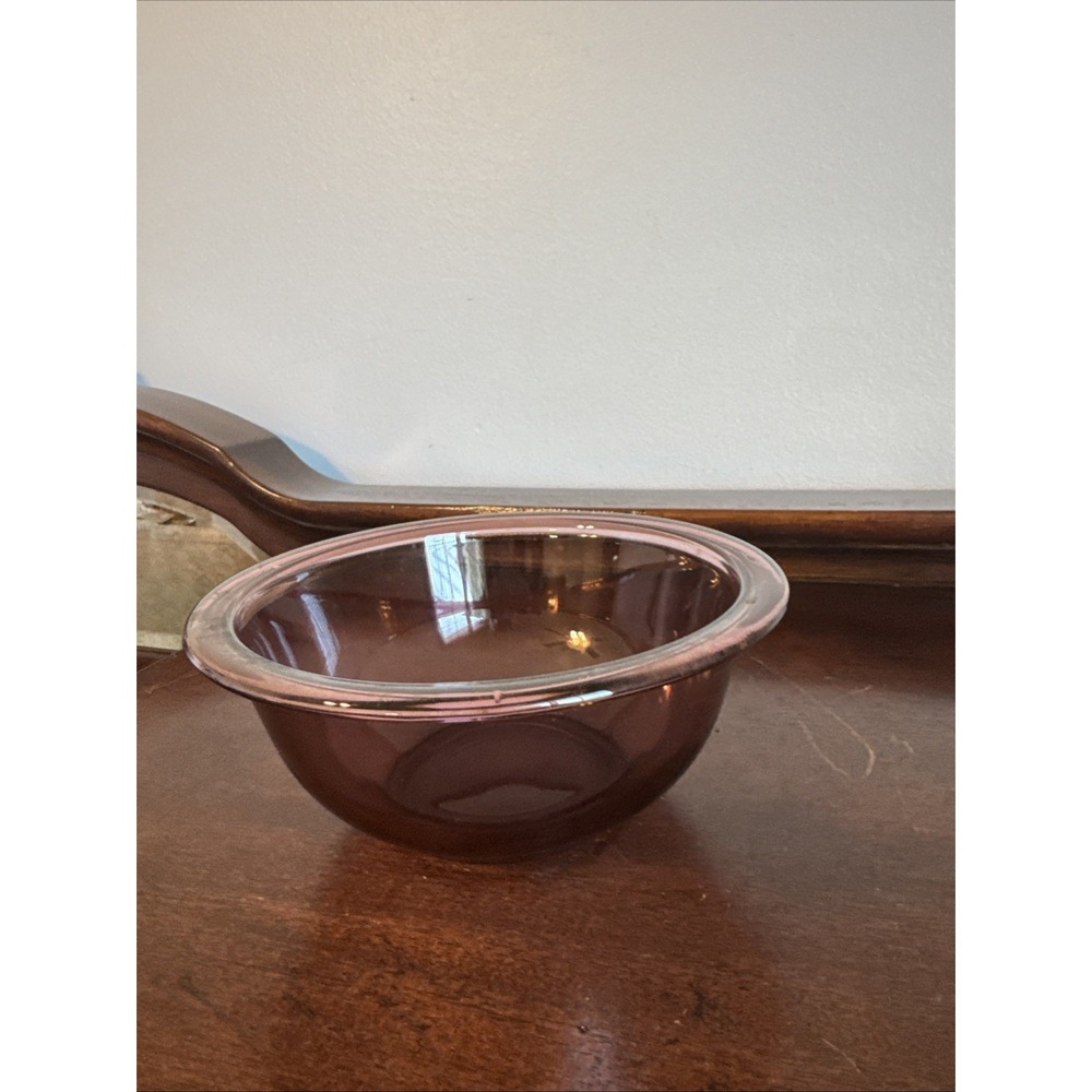 #322 PYREX 7" Vintage Glass Cranberry 1L Serving Cooking Stovetop Bowl Model